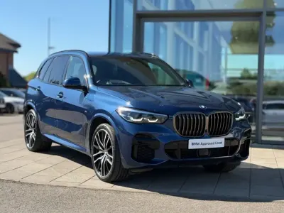 Usado BMW X5 M Sport 340 HP (250 kW) 2023 Azul SUV