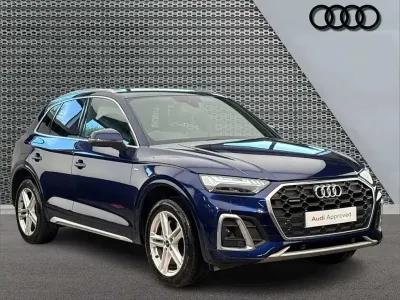 Used Audi Q5 S-Line 261 HP (191 kW) 2022 Blue SUV