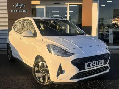 New Hyundai i10 Advanced 63 HP (46 kW) 2025 White Hatchback