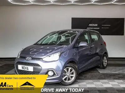Used Hyundai i10 Premium 87 HP (63 kW) 2016 Grey Hatchback