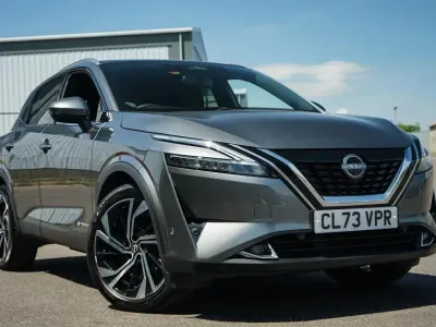Used Nissan Qashqai Tekna+ 190 HP (139 kW) 2023 Grey SUV