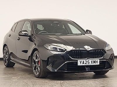 Begagnad BMW 120 M Sport 156 HK (114 kW) 2025 Svart Halvkombi