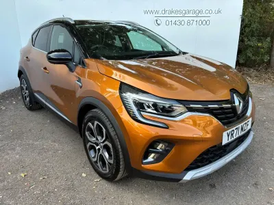 Used Renault Captur Version S 2021 Orange/black SUV