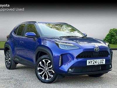 Used Toyota Yaris Hybrid Design 116 HP (85 kW) 2024 Blue SUV