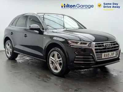 Begagnad Audi Q5 S-Line 190 HK (139 kW) 2019 Svart SUV