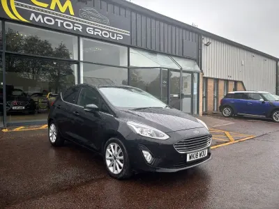Used Ford Fiesta Titanium 100 HP (73 kW) 2018 Black Hatchback