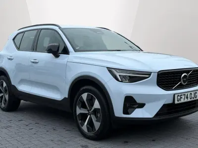 Used Volvo XC40 Plus 197 HP (144 kW) 2024 Blue SUV