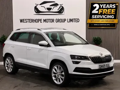 Used Skoda Karoq 150 HP (110 kW) 2019 White SUV