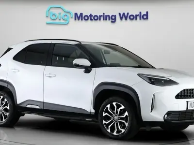 Second-hand Toyota Yaris Hybrid Design 116 CP (85 kW) 2026 Break