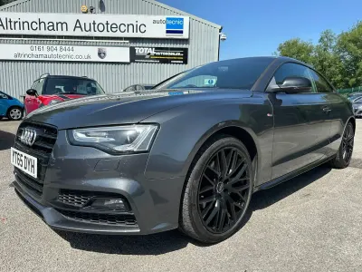 Used Audi A5 Black Edition 190 HP (139 kW) 2015 Grey Coupe
