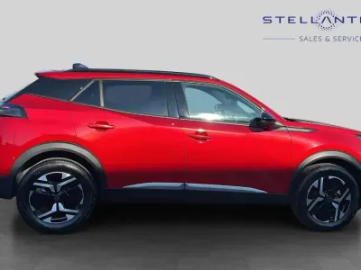 Used Peugeot 2008 Allure 129 HP (94 kW) 2023 Red SUV