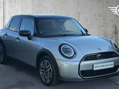 Używany Mini Cooper S Hatch 204 KM (150 kW) 2024 Srebrny Hatchback