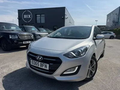 Used Hyundai i30 SE 120 HP (88 kW) 2015 Silver Hatchback