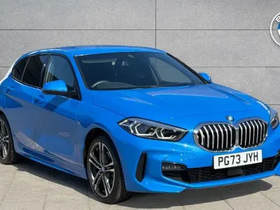 Gebraucht BMW 118 M Sport 134 PS (98 kW) 2024 Blau Kleinwagen