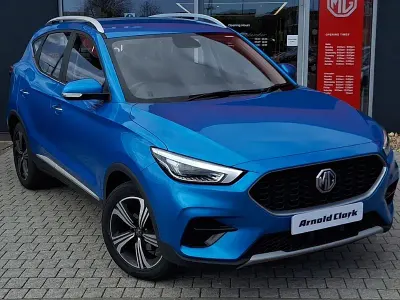 Usado MG ZS Excite 106 CV (77 kW) 2024 Azul SUV
