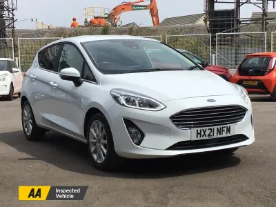 Used Ford Fiesta Titanium 95 HP (69 kW) 2021 White Hatchback