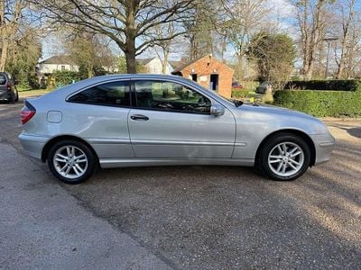 Used Mercedes C200 SE 2003 Silver Coupe