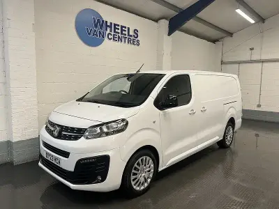 Used Vauxhall Vivaro S 100 HP (73 kW) 2023 White MPV
