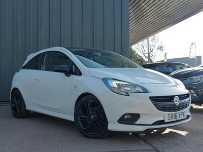 Used Vauxhall Corsa Edition 90 HP (66 kW) 2016 White Hatchback