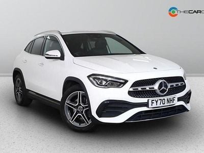 Mercedes GLA220