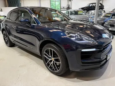 Used Porsche Macan 380 HP (279 kW) 2023 Blue SUV