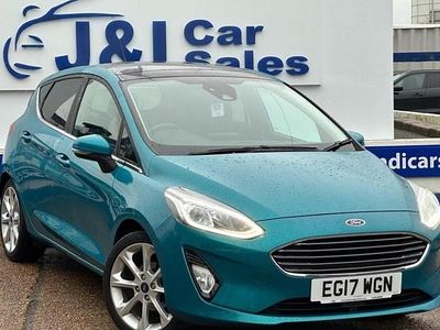Used Ford Fiesta Titanium 100 HP (73 kW) 2017 Blue Hatchback