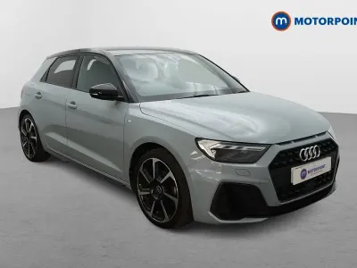 Usado Audi A1 Black Edition 2023 Cinzento SUV