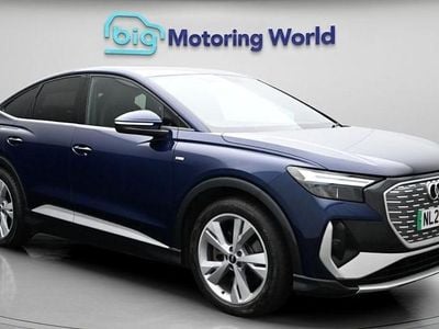 Begagnad Audi Q4 Sportback e-tron S-Line 150 kW (204 HK) 2023 Blå SUV