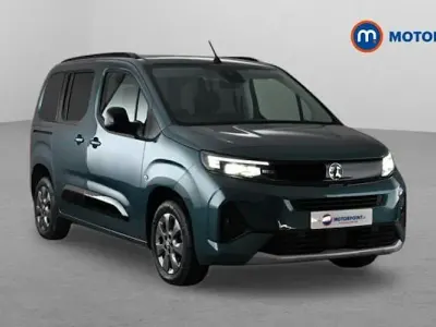 Used Vauxhall Combo Ultimate 100 kW (136 HP) 2026 MPV