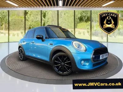 Used Mini Cooper Hatch 136 HP (100 kW) 2017 Blue Hatchback
