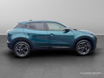 Ny Alfa Romeo Junior 145 HK (106 kW) 2025 Blå SUV
