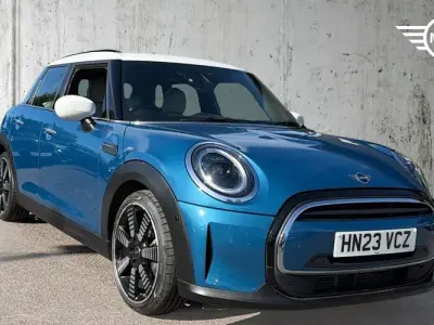 Used Mini Cooper Exclusive 136 HP (100 kW) 2023 Blue Hatchback