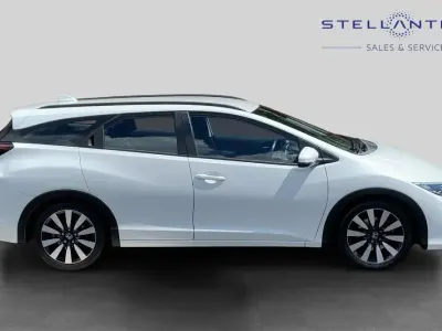 Used Honda Civic SE Plus 140 HP (102 kW) 2016 White Estate