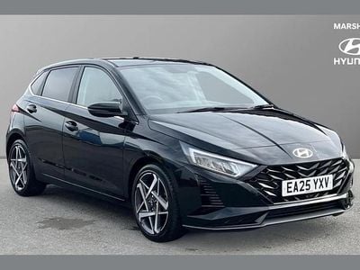 Used Hyundai i20 Premium 100 HP (73 kW) 2025 Black Hatchback