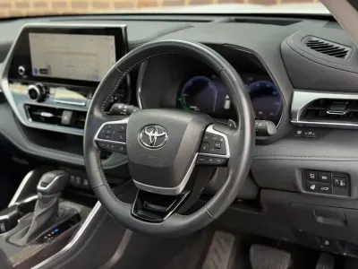 Used Toyota Highlander 248 HP (182 kW) 2023 White SUV