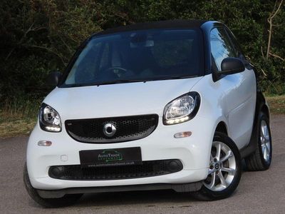 White Used 2017 Smart ForTwo Coupé Passion Coupe | £5,494 (Fair price)