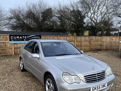 Used Mercedes C180 Avantgarde 143 HP (105 kW) 2005 Silver Sedan