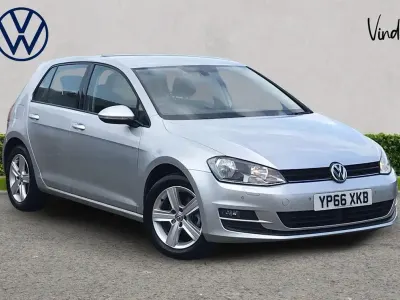 Used VW Golf VII Edition 123 HP (90 kW) 2016 Silver Hatchback