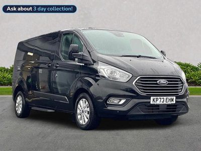 Used Ford Tourneo Zetec 130 HP (95 kW) 2023 Black MPV