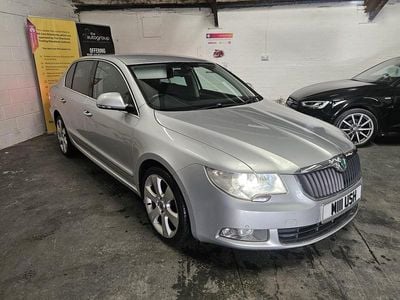 Used Skoda Superb Elegance 170 HP (125 kW) 2010 Silver Hatchback
