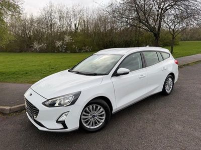 Used Ford Focus Titanium 150 HP (110 kW) 2019 White Estate
