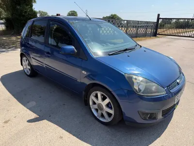Used Ford Fiesta Zetec 80 HP (58 kW) 2007 Blue Hatchback