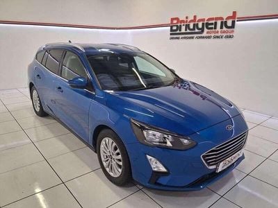 Used Ford Focus Titanium 120 HP (88 kW) 2020 Blue Estate