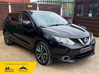 Used Nissan Qashqai Acenta Premium 110 HP (80 kW) 2014 Black SUV