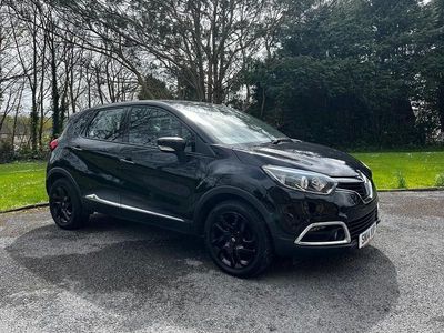 Used Renault Captur Dynamique 90 HP (66 kW) 2014 Black SUV