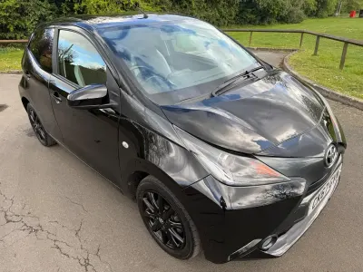 Used Toyota Aygo x-style 69 HP (50 kW) 2017 Black Hatchback