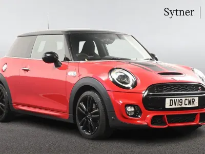 Used Mini Cooper S Hatch 189 HP (139 kW) 2019 Red Hatchback