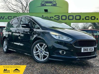 Begagnad Ford S-MAX Sport 180 HK (132 kW) 2016 Svart Minibuss