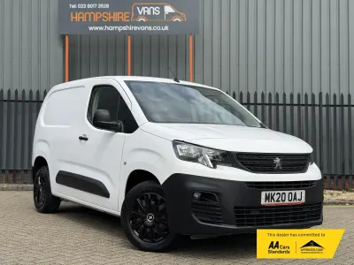 Used Peugeot Partner 131 HP (96 kW) 2020 White MPV