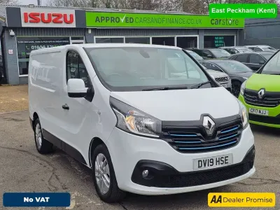 Used Renault Trafic 2019 White MPV